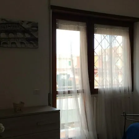 Domus Serena Nyaraló Lido di Ostia
